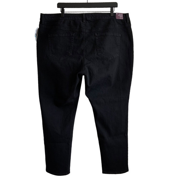 Gloria Vanderbilt Size 20W SHORT Amanda Skinny Jeans - Picture 2 of 10